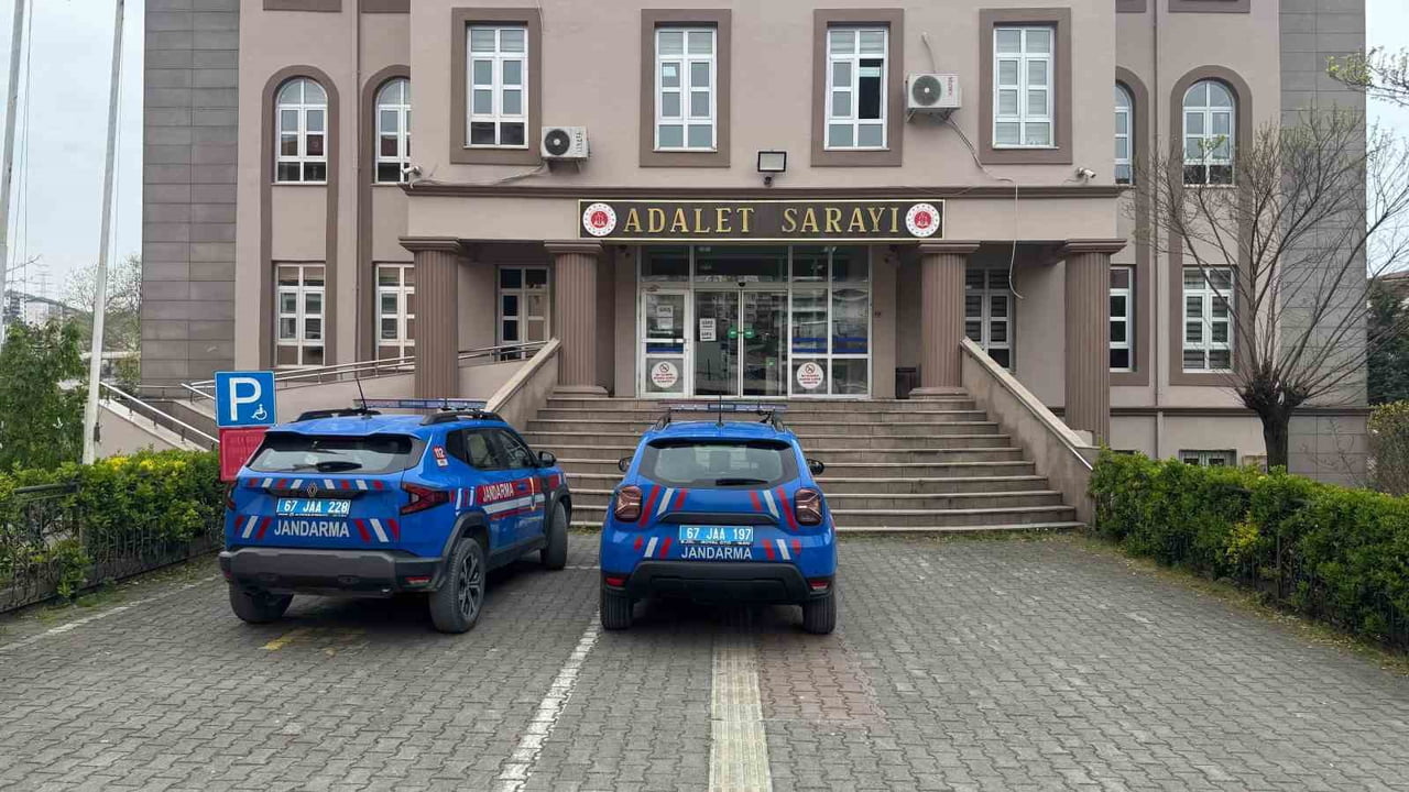 ZONGULDAK (İHA) - ZONGULDAK’IN ALAPLI İLÇESİNDE JANDARMA EKİPLERİNİN YÜRÜTTÜĞÜ ÇALIŞMA KAPSAMINDA...