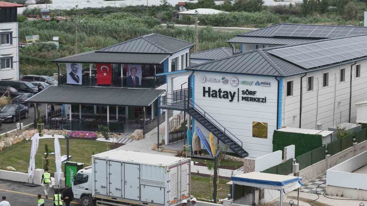 'HATAY SÖRF MERKEZİ' SAMANDAĞ İLÇESİNDE HİZMETE AÇILDI.