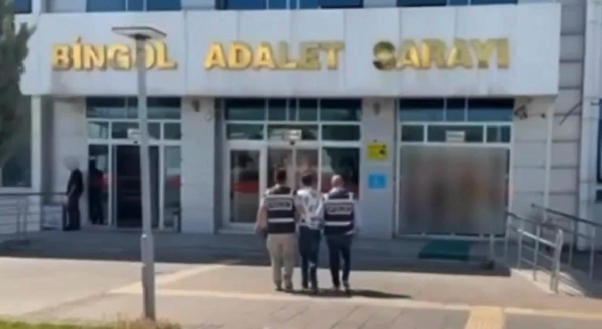 20 YIL 9 AY HAPİS CEZASI BULUNAN FİRARİ YAKALANDI