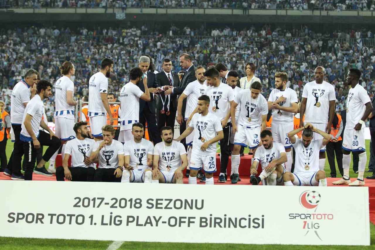 2017-2018 SEZONU PLAY-OFF BİRİNCİSİ OLARAK SÜPER LİG'E YÜKSELEN ERZURUMSPOR