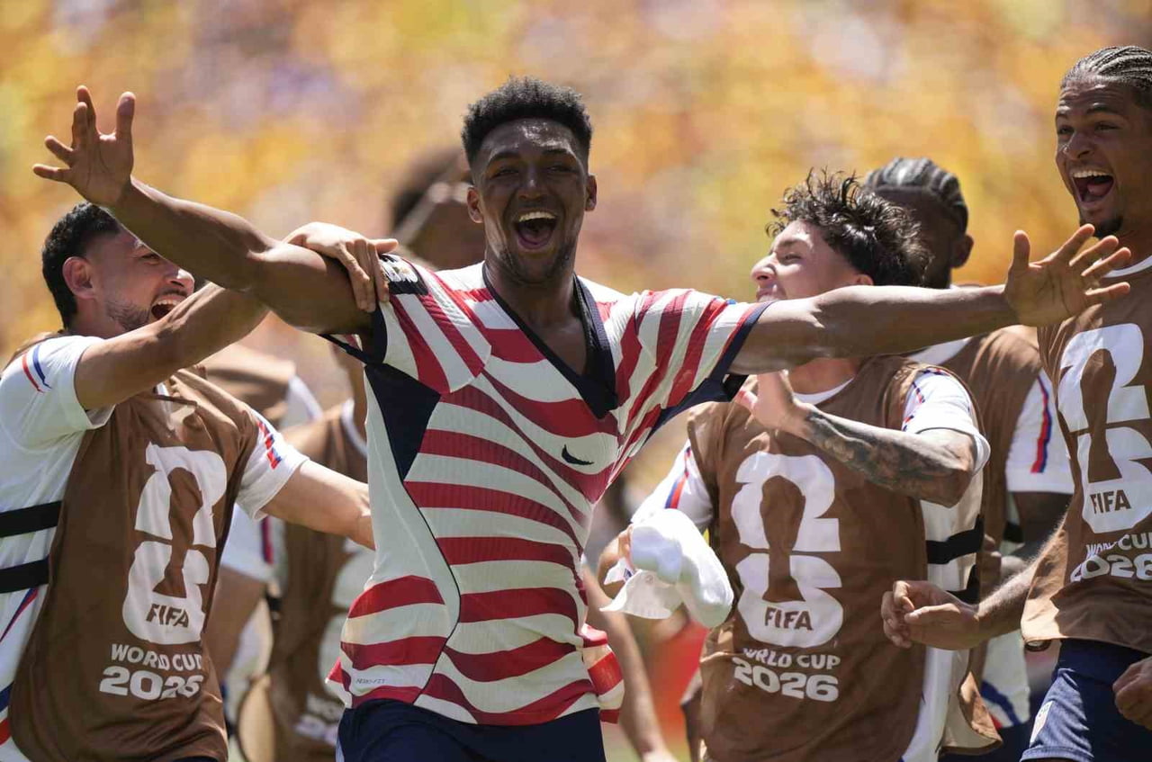 2026 FIFA DÜNYA KUPASI D GRUBU 2. HAFTA MAÇINDA ABD, AVUSTRALYA'YI 2-0 MAĞLUP EDEREK 2'DE 2 YAPTI...