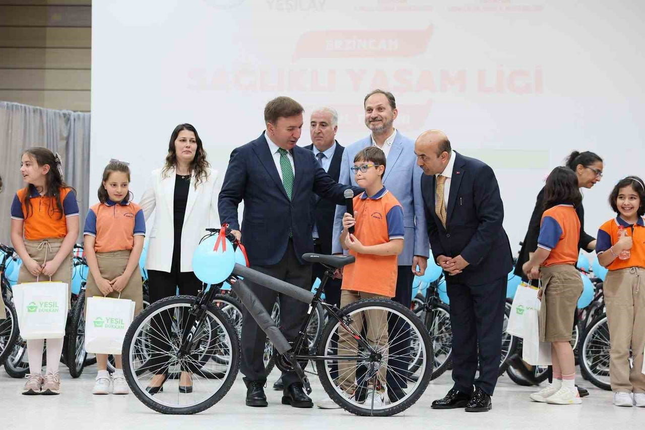 28 BİN ÖĞRENCİNİN KATILDIĞI SAĞLIKLI YAŞAM LİGİ ÖDÜLLERİ SAHİPLERİNİ BULDU
