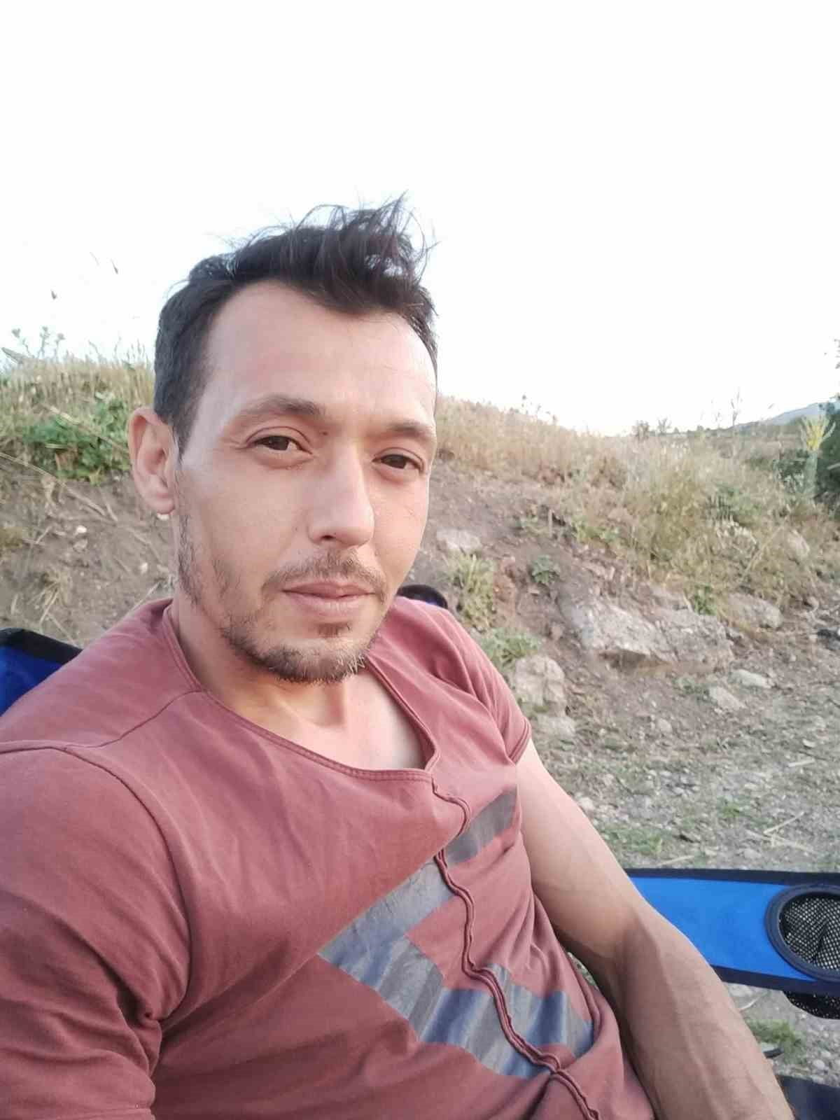39 YAŞINDAKİ RECEP TETİK, TEDAVİ GÖRDÜĞÜ HASTANEDE YAPILAN TÜM MÜDAHALELERE RAĞMEN...