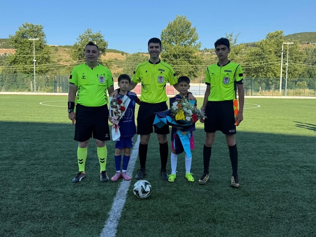 4 EYLÜLSPOR ADINI YARI FİNALE YAZDIRDI