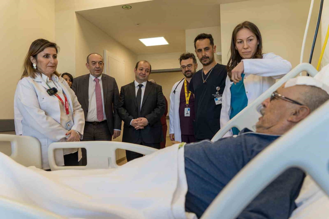 65 YAŞINDAKİ SALİH KARA