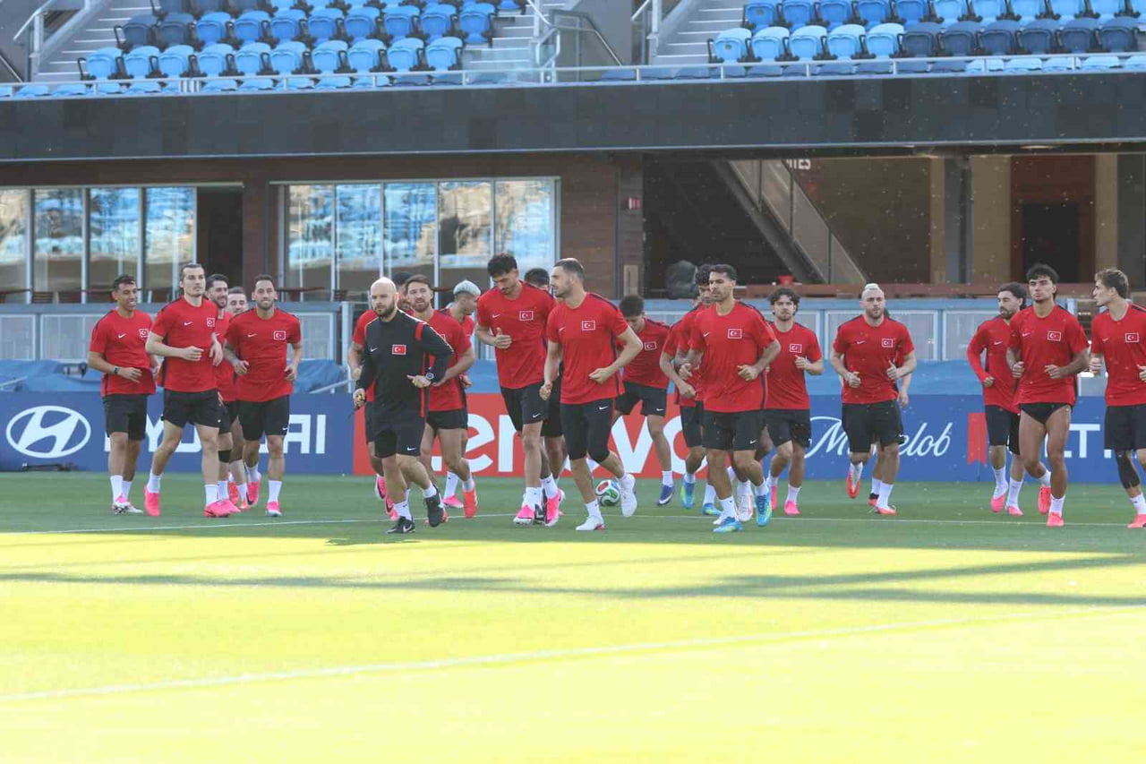 A MİLLİ FUTBOL TAKIMI, 2026 FIFA DÜNYA KUPASI D GRUBU'NDA İKİNCİ MAÇINDA PARAGUAY İLE OYNAYACAĞI...