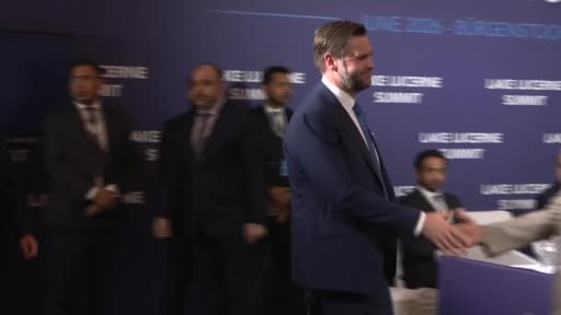 ABD Başkan Yardımcısı James David Vance, ABD-İran arasında Katar ve Pakistan'ın katılımıyla...