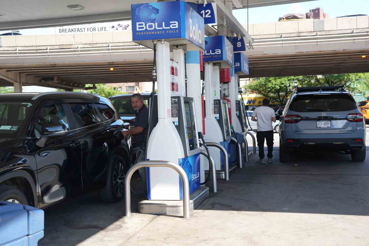 ABD İLE İRAN ARASINDA VARILAN ANLAŞMANIN ARDINDAN KÜRESEL PETROL PİYASALARINDA DÜŞÜŞ HIZ...