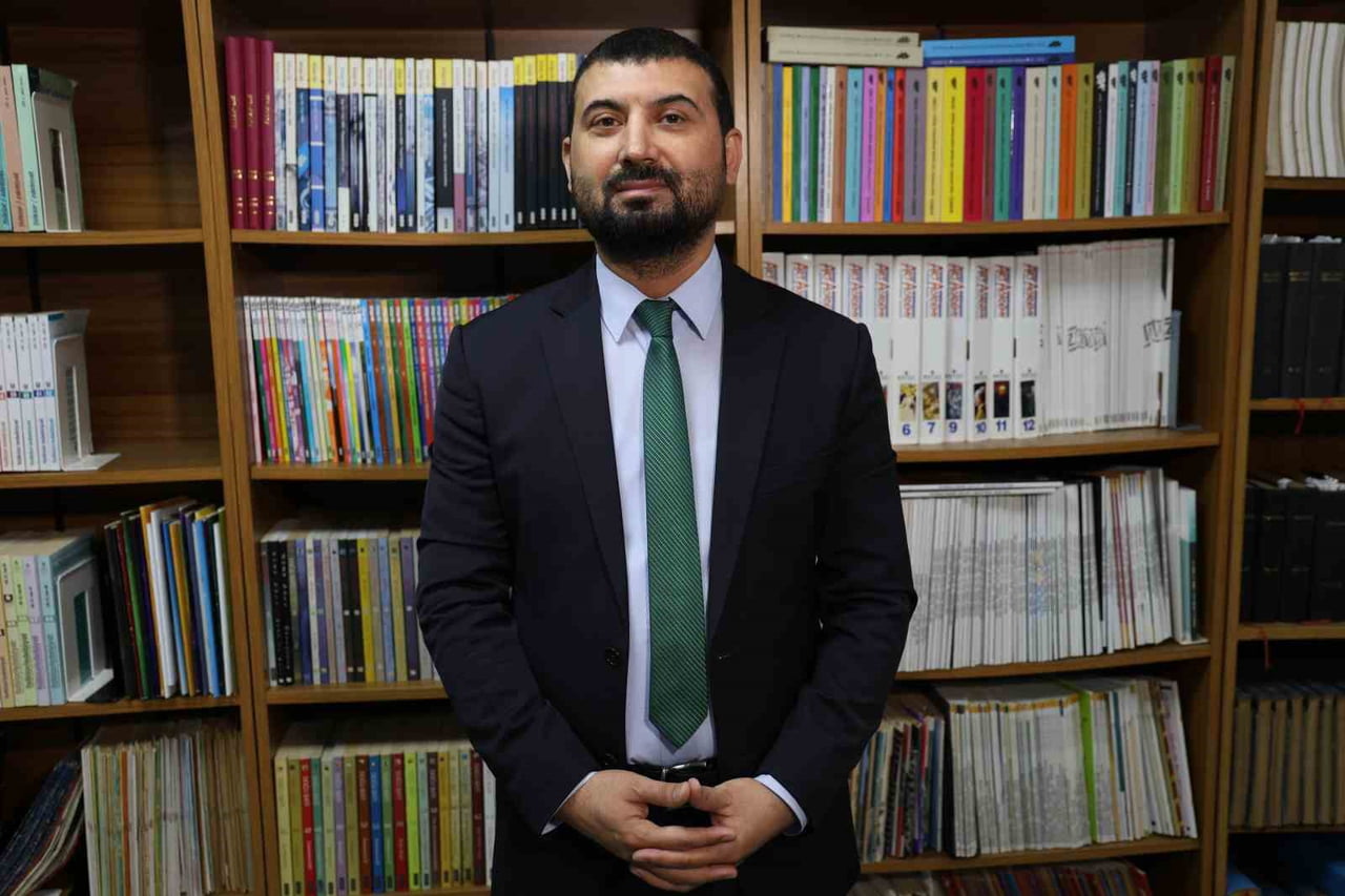 ABD İLE İSRAİL'İN BÖLGEYE YÖNELİK HEDEFLERİNİN FARKLILAŞTIĞINI ANLATAN ADANA ALPARSLAN TÜRKEŞ...