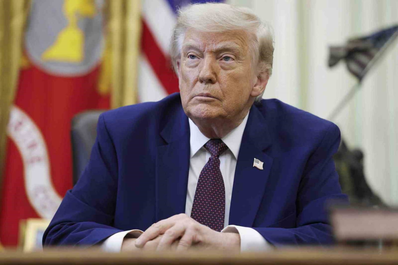 ABD MERKEZLİ FOX NEWS’E GÖRE ABD BAŞKANI DONALD TRUMP, İRAN’IN İSRAİL’E YÖNELİK BALİSTİK FÜZE...