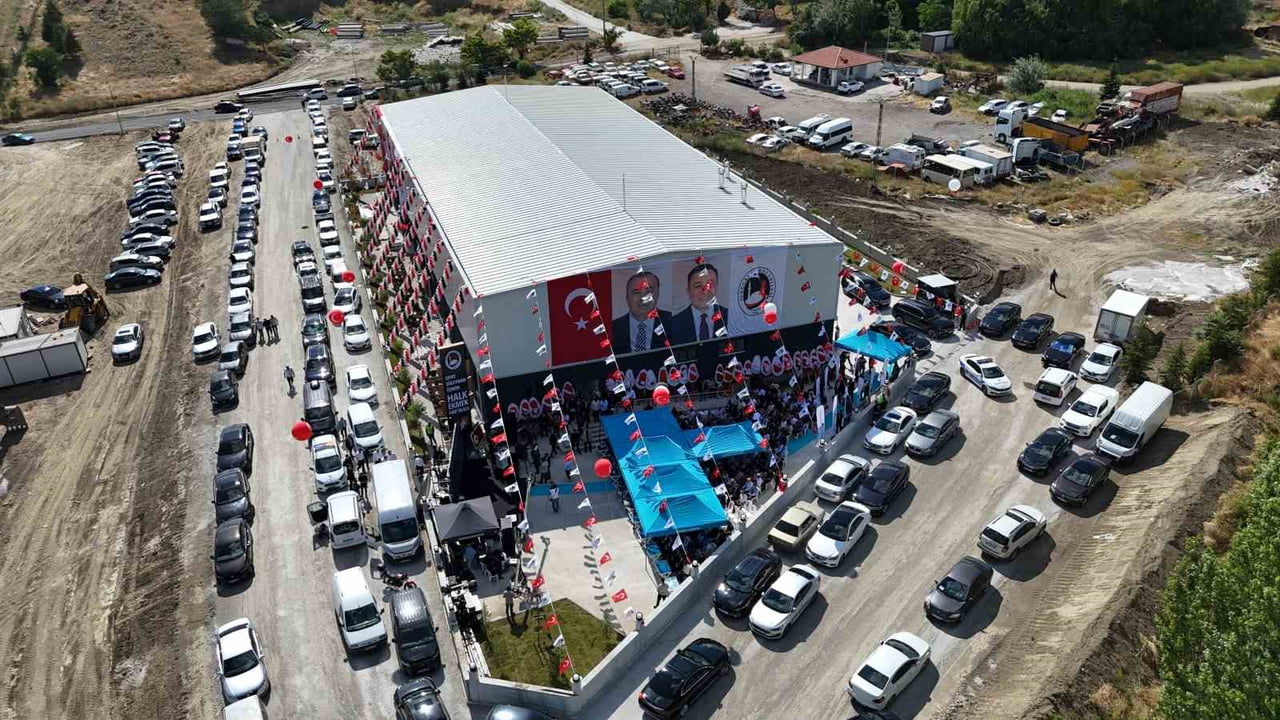 AÇILIŞI YAPILAN EKMEK FABRİKASI HAVADAN GÖRÜNTÜLENDİ