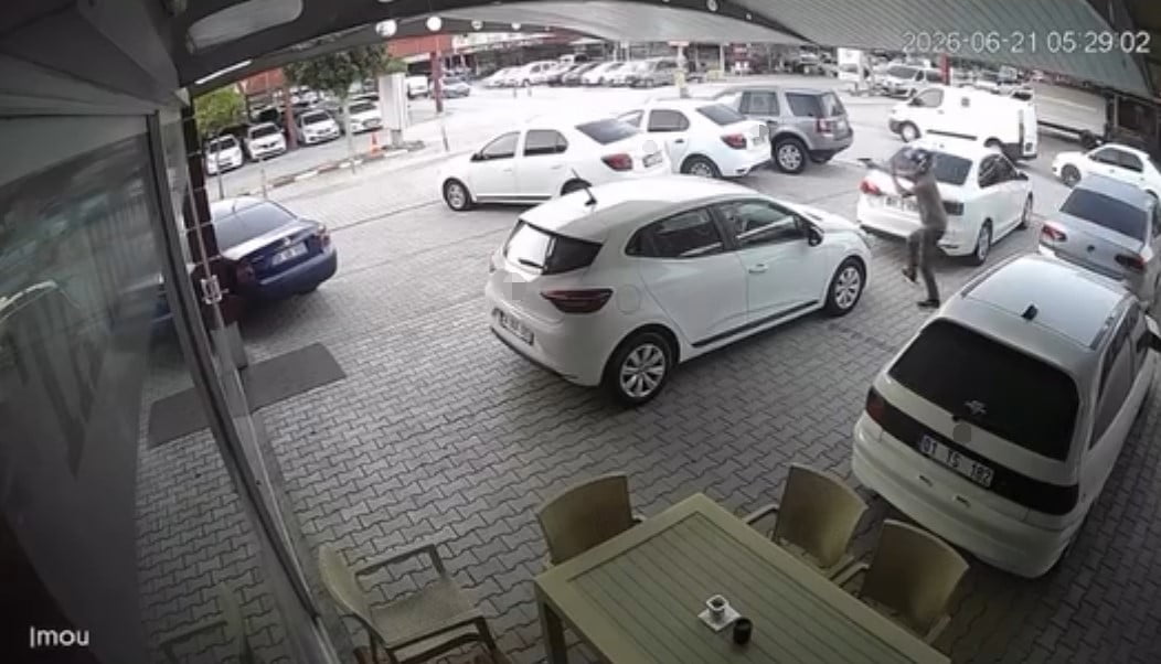 ADANA'DA YEŞİLOVA OTO CENTER'DA BİR OTOMOTİV İŞLETMESİNE DÜZENLENEN SİLAHLI SALDIRIDA İŞ YERİ İLE...