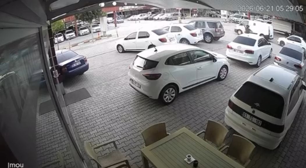 ADANA'DA YEŞİLOVA OTO CENTER'DA BİR OTOMOTİV İŞLETMESİNE DÜZENLENEN SİLAHLI SALDIRIDA İŞ YERİ İLE...