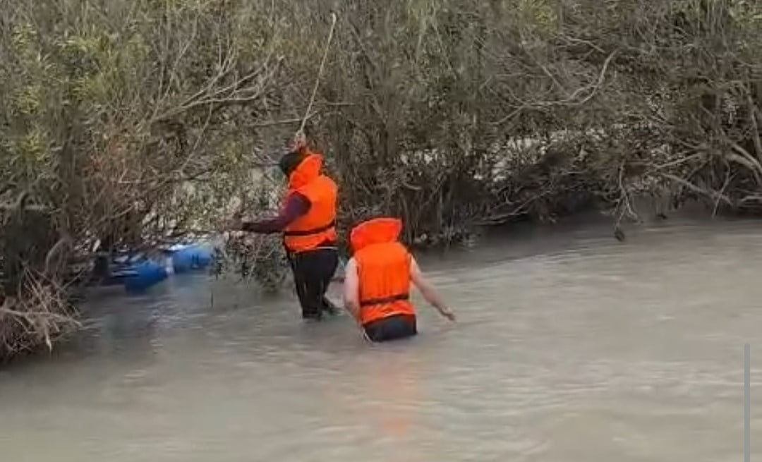 ADANA'NIN KARAİSALI İLÇESİNDEKİ EĞLENCE ÇAYI'NDA KAYBOLAN ÖMER ALPTEKİN'İ ARAMA ÇALIŞMASI 20...