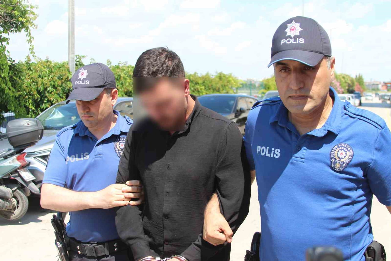 ADANA’DA TATİL İÇİN GELDİĞİ KENTTE EĞLENMEK AMACIYLA GİTTİĞİ BAR ÇIKIŞINDA YANINDA GÖTÜRMEK...