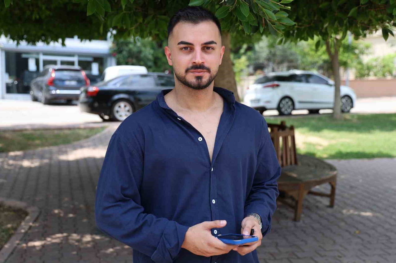 ADANA’DA TRAFİKTE DOKTOR OLDUĞUNU SÖYLEYEN KADINLA TARTIŞAN VE TACİZCİ, TECAVÜZCÜ GİBİ İTHAMLARA...