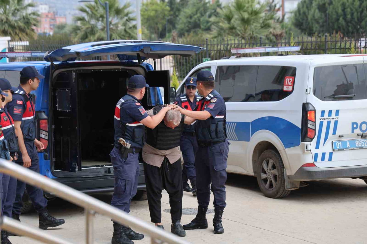 ADANA’NIN KOZAN İLÇESİNDE YAKLAŞIK İKİ YIL ÖNCE KIZINI KAÇIRAN ŞAHSIN BABASINI VE KARDEŞİNİ...