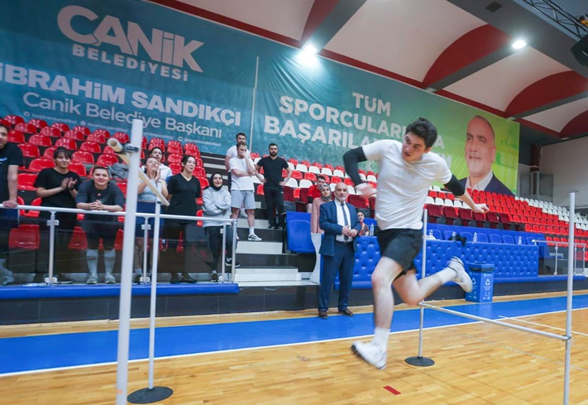 ADAYLARA ÖZEL BİREYSEL ÇALIŞMA PROGRAMLARI DA HAZIRLANAN KURSLARDA, AYRICA SAĞLIKLI YAŞAM VE...
