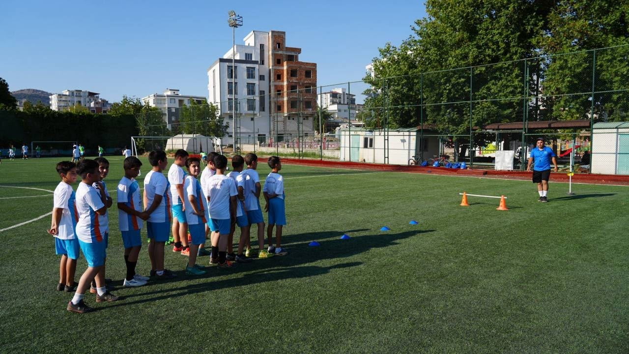 ADIYAMAN BELEDİYESİ, ÇOCUKLARIN YAZ TATİLİNİ SPORLA, SOSYAL ETKİNLİKLERLE VE VERİMLİ AKTİVİTELERLE...