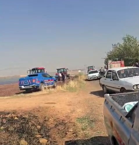 ADIYAMAN’IN BESNİ İLÇESİNDE MEYDANA GELEN ANIZ YANGINI KORKUTTU.