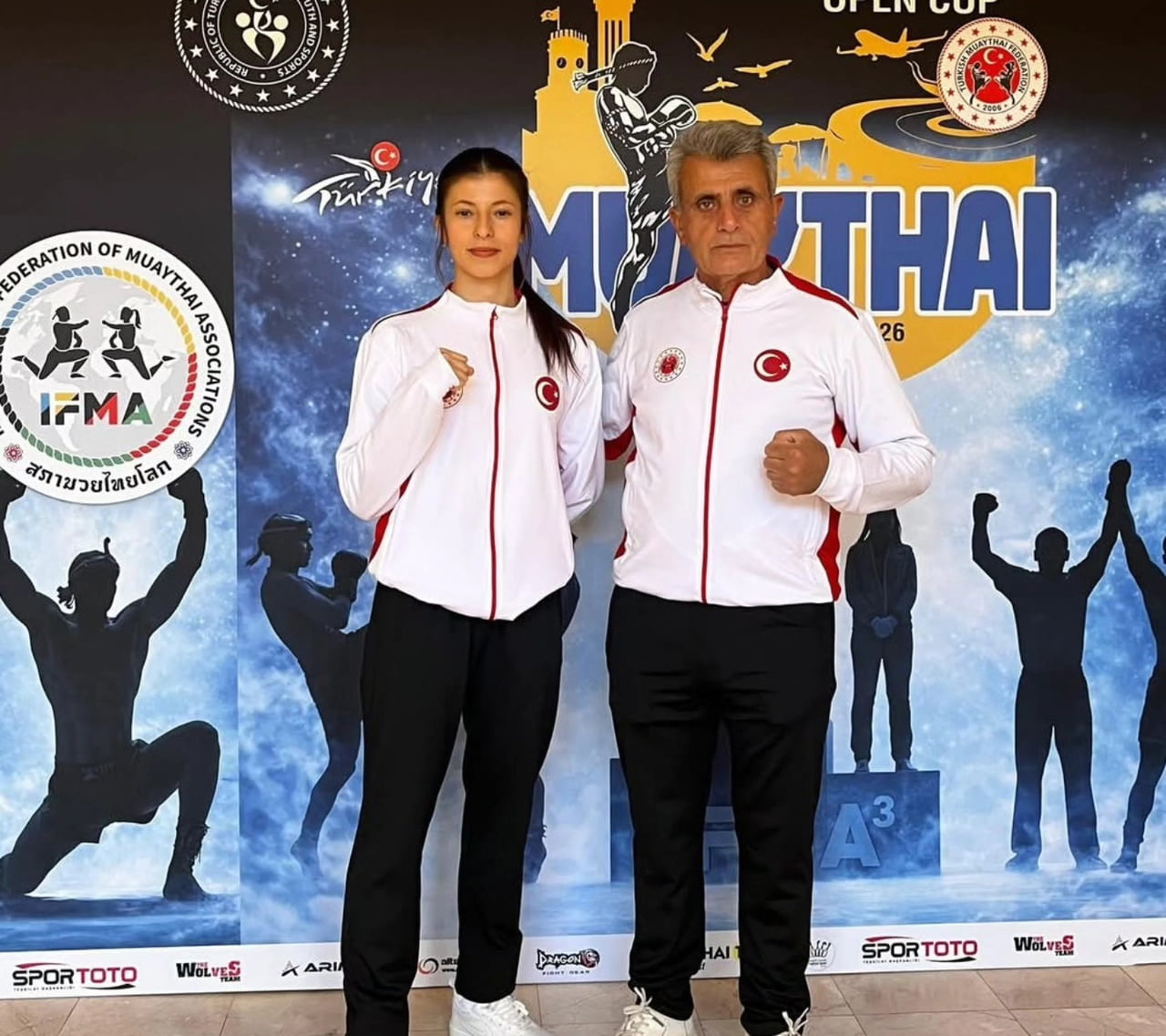 ADIYAMAN’IN BESNİ ŞEHİT ABİDİN TANRIKOLU ANADOLU LİSESİ ÖĞRENCİSİ BERFİN POLAT, MALEZYA’DA...