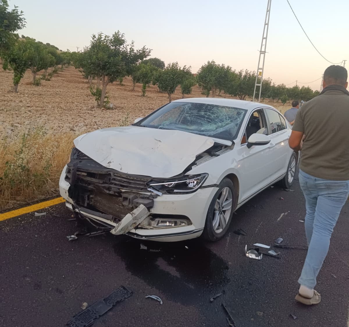 ADIYAMAN’IN GÖLBAŞI İLÇESİNDE OTOMOBİL İLE MOTOSİKLETİN ÇARPIŞMASI SONUCU 4 KİŞİ...