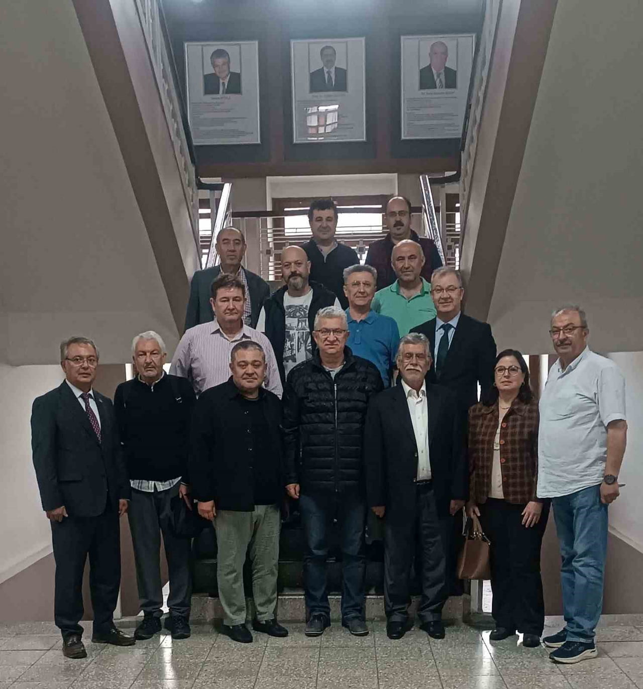 AFYON LİSESİ MEZUNLARI DERNEĞİ İLK OLAĞAN GENEL KURUL TOPLANTISINI GERÇEKLEŞTİRDİ. DERNEK, KURULUŞ...