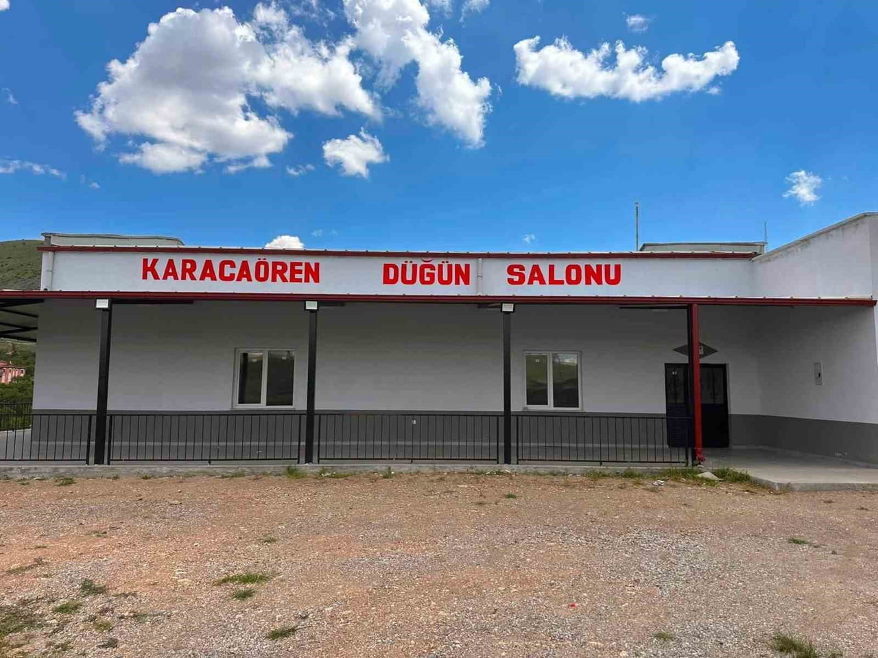 AFYONKARAHİSAR'IN ŞUHUT İLÇESİNE BAĞLI KARACAÖREN KÖYÜNDE İL ÖZEL İDARESİ ARACILIĞI İLE TAMAMLANAN...
