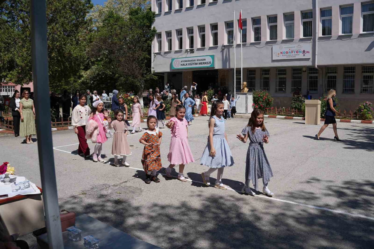 AFYONKARAHİSAR BOLVADİN HALK EĞİTİMİ MERKEZİ TARAFINDAN HAYAT BOYU ÖĞRENME HAFTASI ETKİNLİKLERİ...