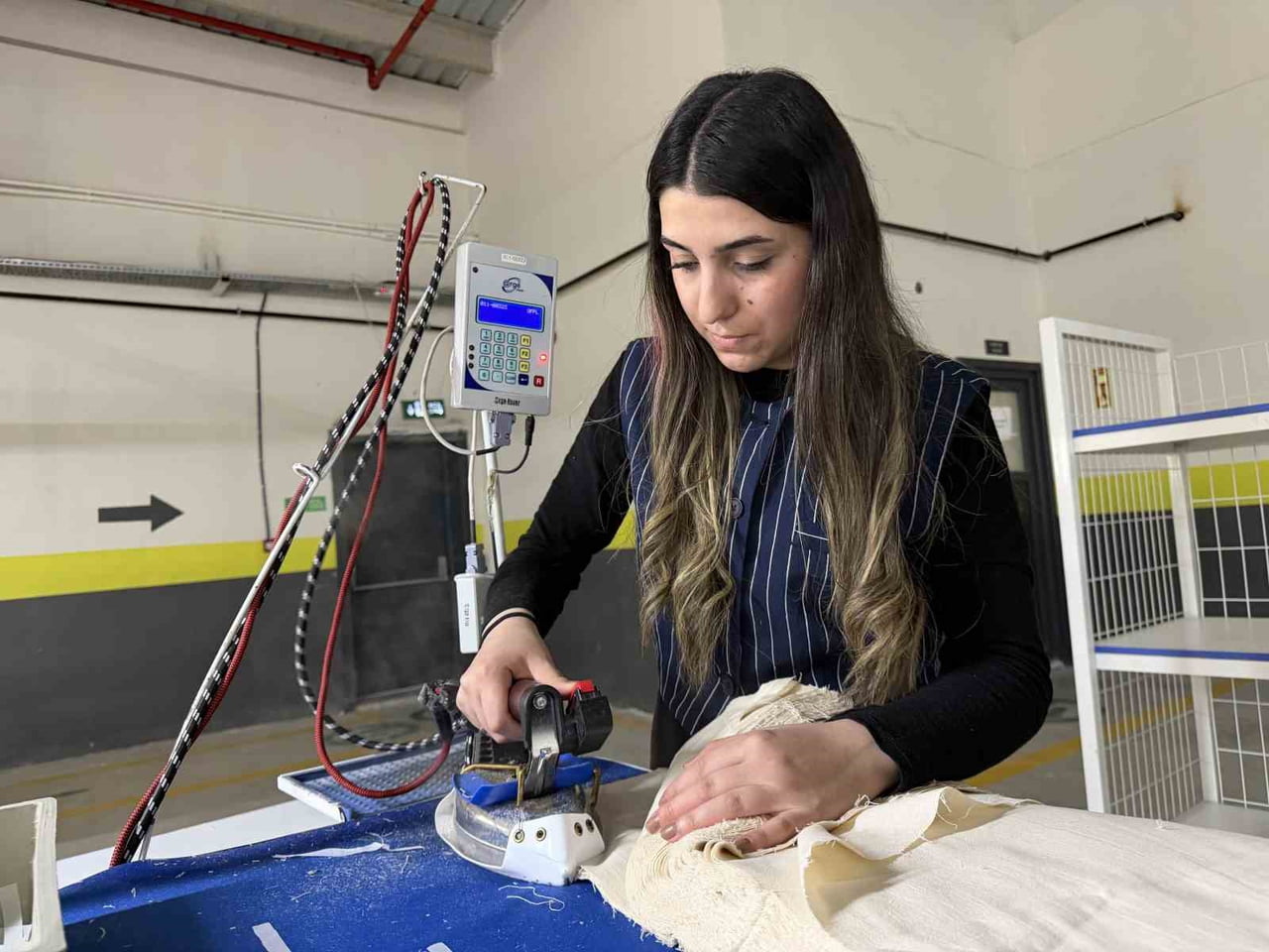 AĞRI'NIN DOĞUBAYAZIT İLÇESİNDE ÜRETİLEN BEBEK VE ÇOCUK GİYİM ÜRÜNLERİ RUSYA'DAN AVRUPA'YA UZANAN...