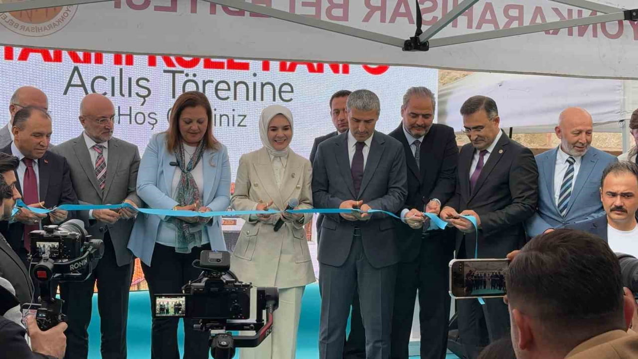 AİLE VE SOSYAL HİZMETLER BAKANI MAHİNUR ÖZDEMİR GÖKTAŞ, BAKANLIK OLARAK BİN 366 YENİ KADIN...