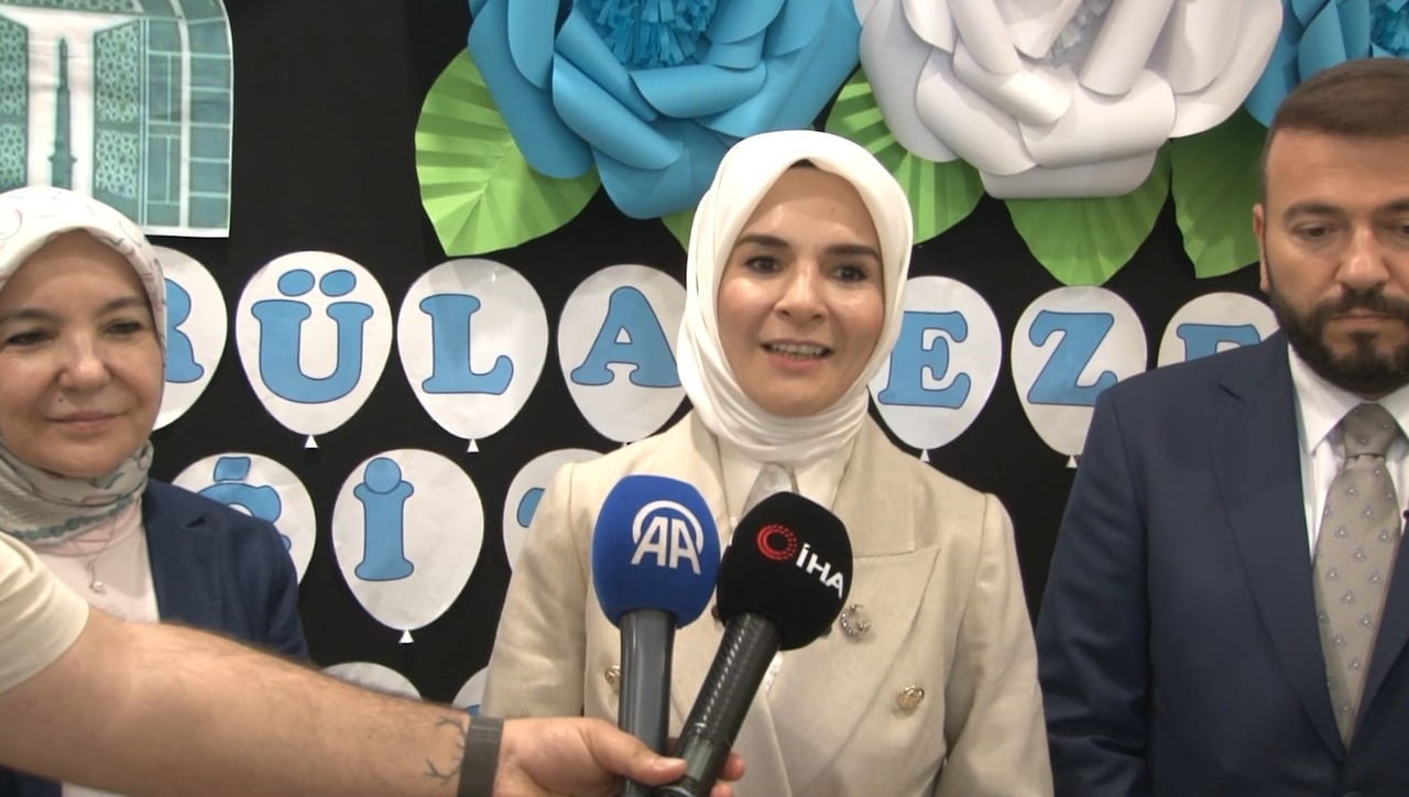 AİLE VE SOSYAL HİZMETLER BAKANI MAHİNUR ÖZDEMİR GÖKTAŞ, "CUMHURBAŞKANIMIZIN LİDERLİĞİNDE; AİLE VE...