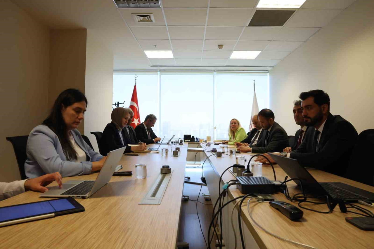 AİLE VE SOSYAL HİZMETLER BAKANLIĞI İLE ÖZBEKİSTAN SOSYAL KORUMA MİLLİ AJANSI ARASINDA, ‘SOSYAL...