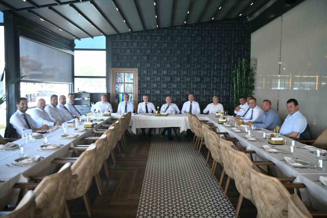 AK PARTİ ÇANAKKALE MİLLETVEKİLİ AYHAN GİDER TOPLANTI SONRASI YAYINLADIĞI BASIN AÇIKLAMASINDA "BİZ...