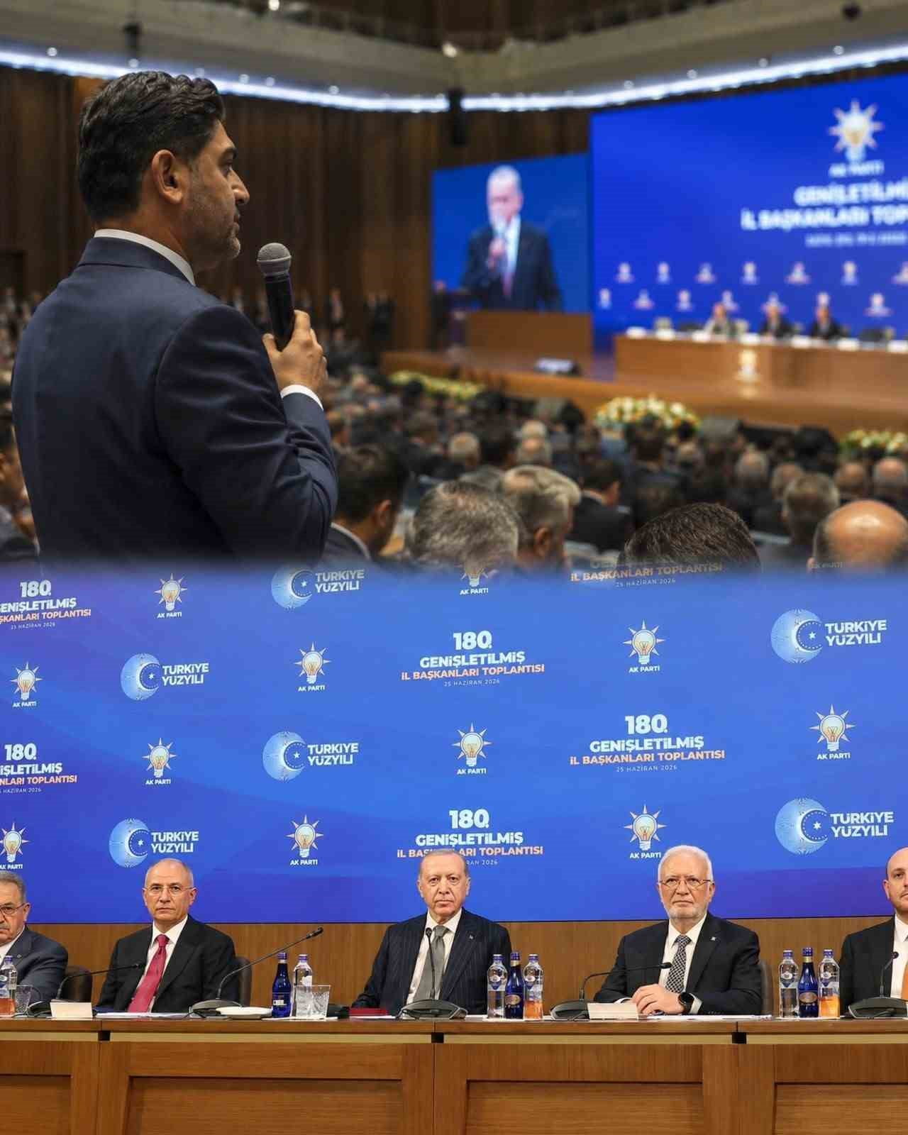 AK PARTİ KARABÜK İL BAŞKANI FERHAT SALT, CUMHURBAŞKANI VE AK PARTİ GENEL BAŞKANI RECEP TAYYİP...