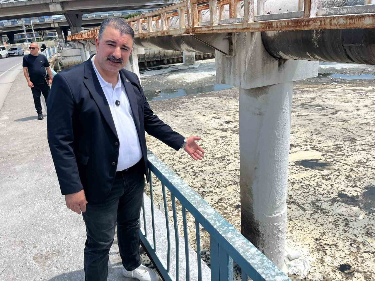AK PARTİ KONAK İLÇE BAŞKANI MEHMET SAİT BAŞDAŞ, 5 HAZİRAN DÜNYA ÇEVRE GÜNÜ DOLAYISIYLA MELES...