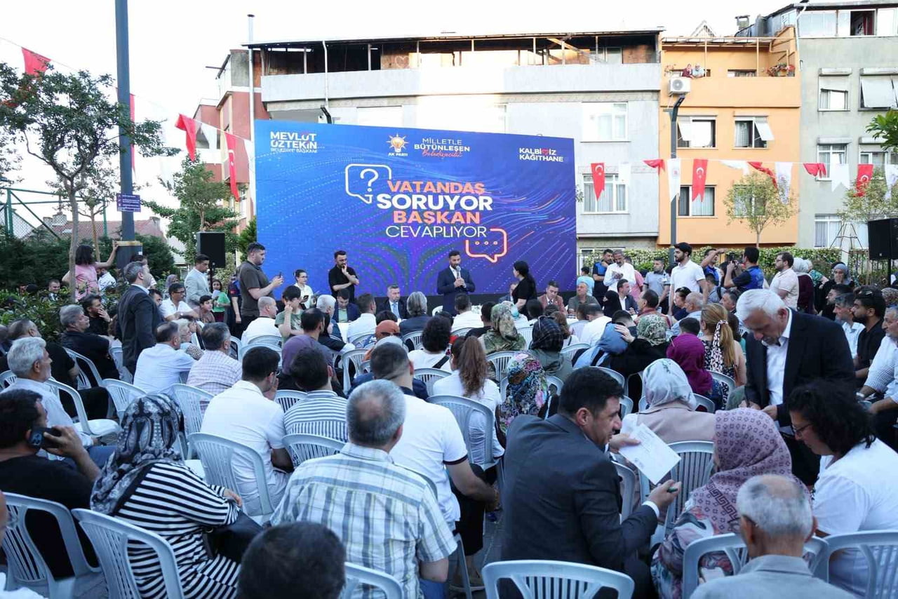 AK PARTİ YEREL YÖNETİMLER BAŞKANLIĞI TARAFINDAN İL GENELİNDE SÜRDÜRÜLEN "VATANDAŞ SORUYOR, BAŞKAN...
