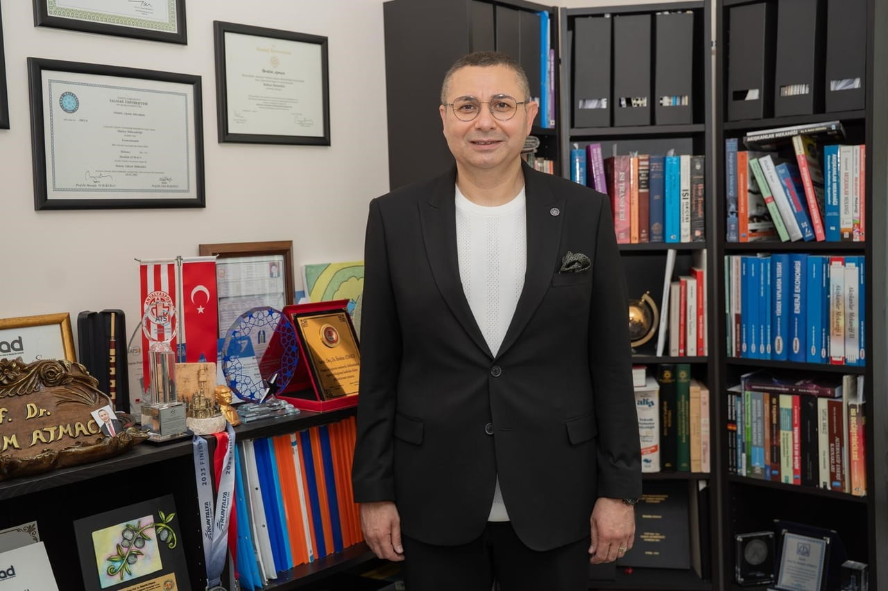 AKDENİZ ÜNİVERSİTESİ MÜHENDİSLİK FAKÜLTESİ MAKİNE MÜHENDİSLİĞİ BÖLÜMÜ ÖĞRETİM ÜYESİ PROF. DR....