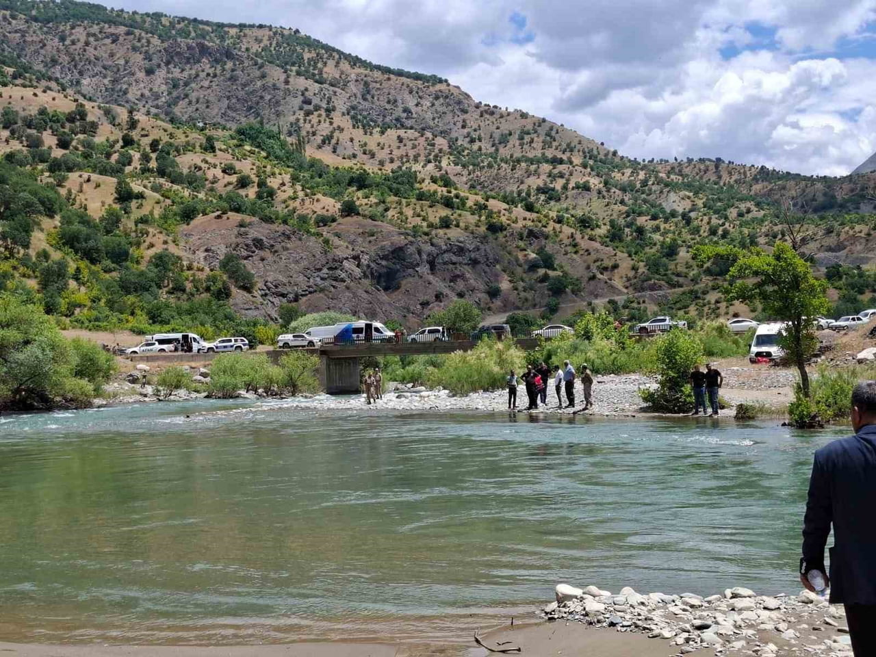 AKINTIYA KAPILAN ŞAHIS İÇİN ARAMA ÇALIŞMALARI SÜRÜYOR