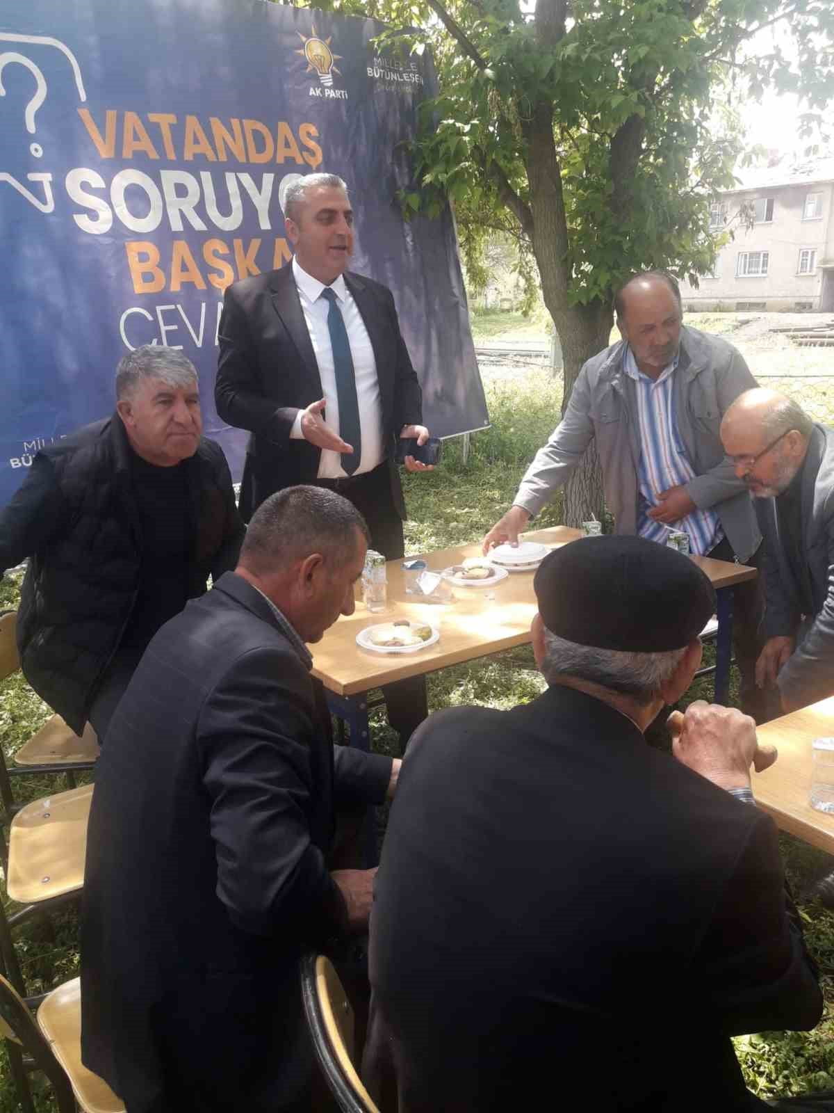 AKYAKA’DA “VATANDAŞ SORUYOR, BAŞKAN CEVAPLIYOR” BULUŞMASI YOĞUN İLGİ GÖRDÜ(KARS-İHA)