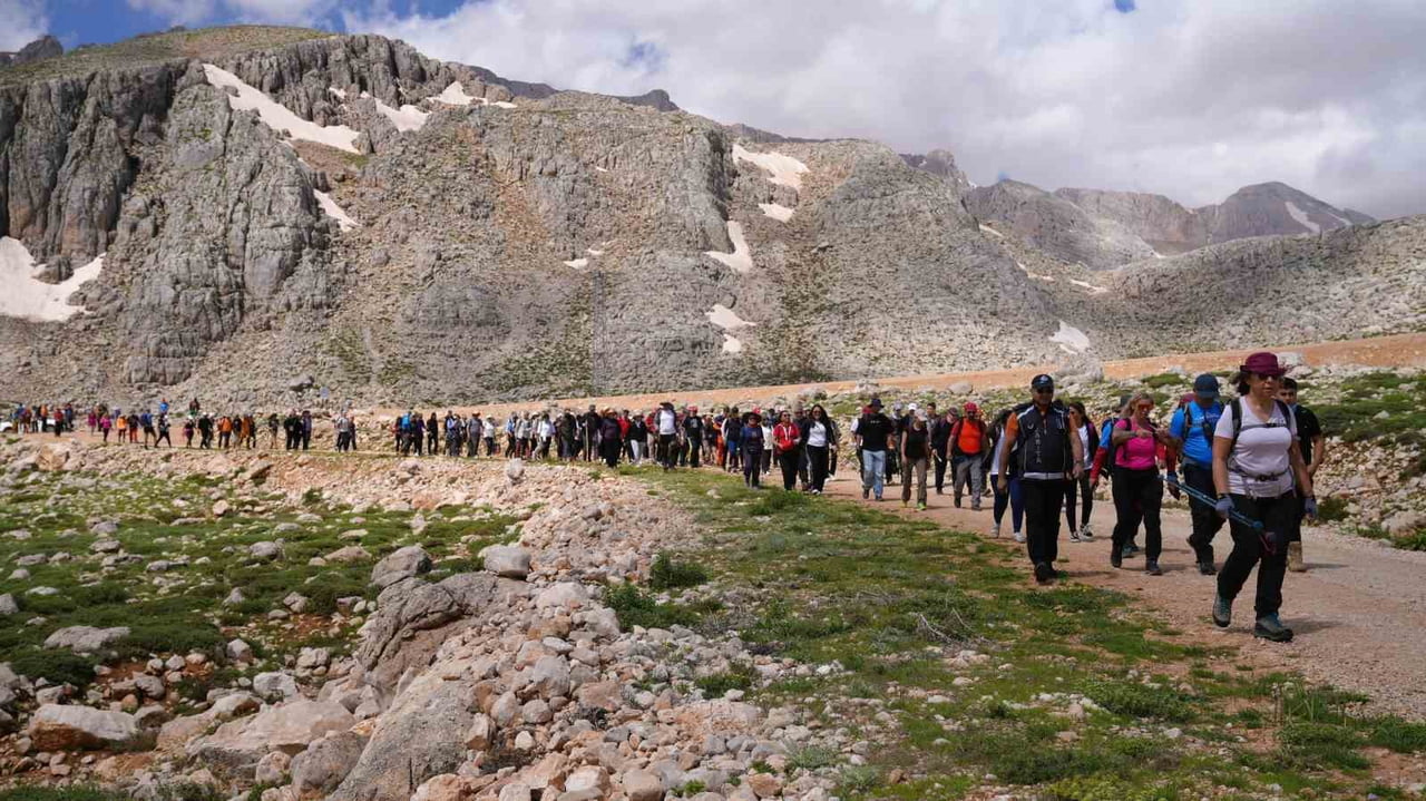 ALANYA’NIN TARİHİNİ VE DOĞAL GÜZELLİKLERİNİ BİR ARAYA GETİREN ALANYA KEYKUBAD GÖÇ VE KERVAN YOLU...