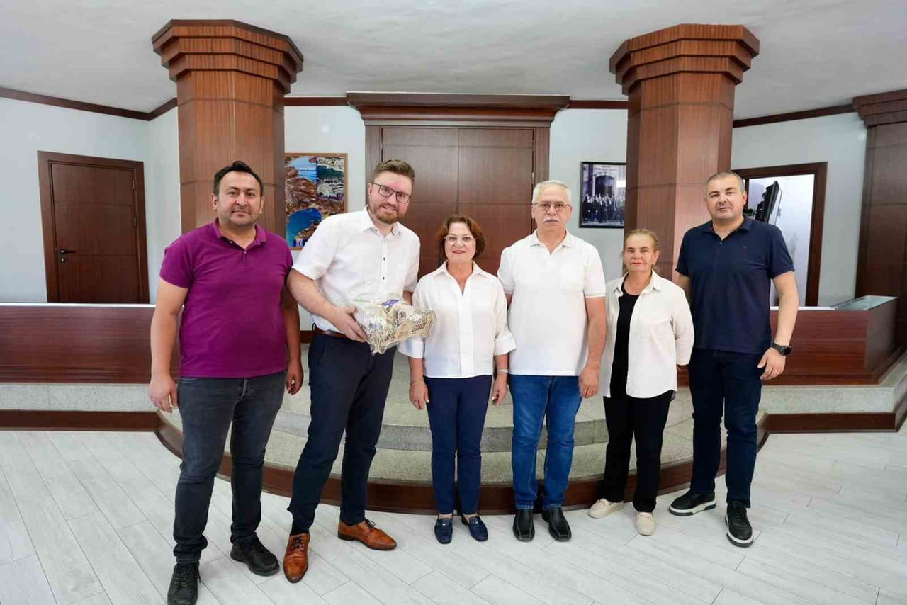 ALMANYA'NIN LAUBACH KENTİ BELEDİYE MECLİS ÜYESİ JOHANNES RÖVENİCH İLE LAUBACH-DİDİM DERNEĞİ BAŞKAN...