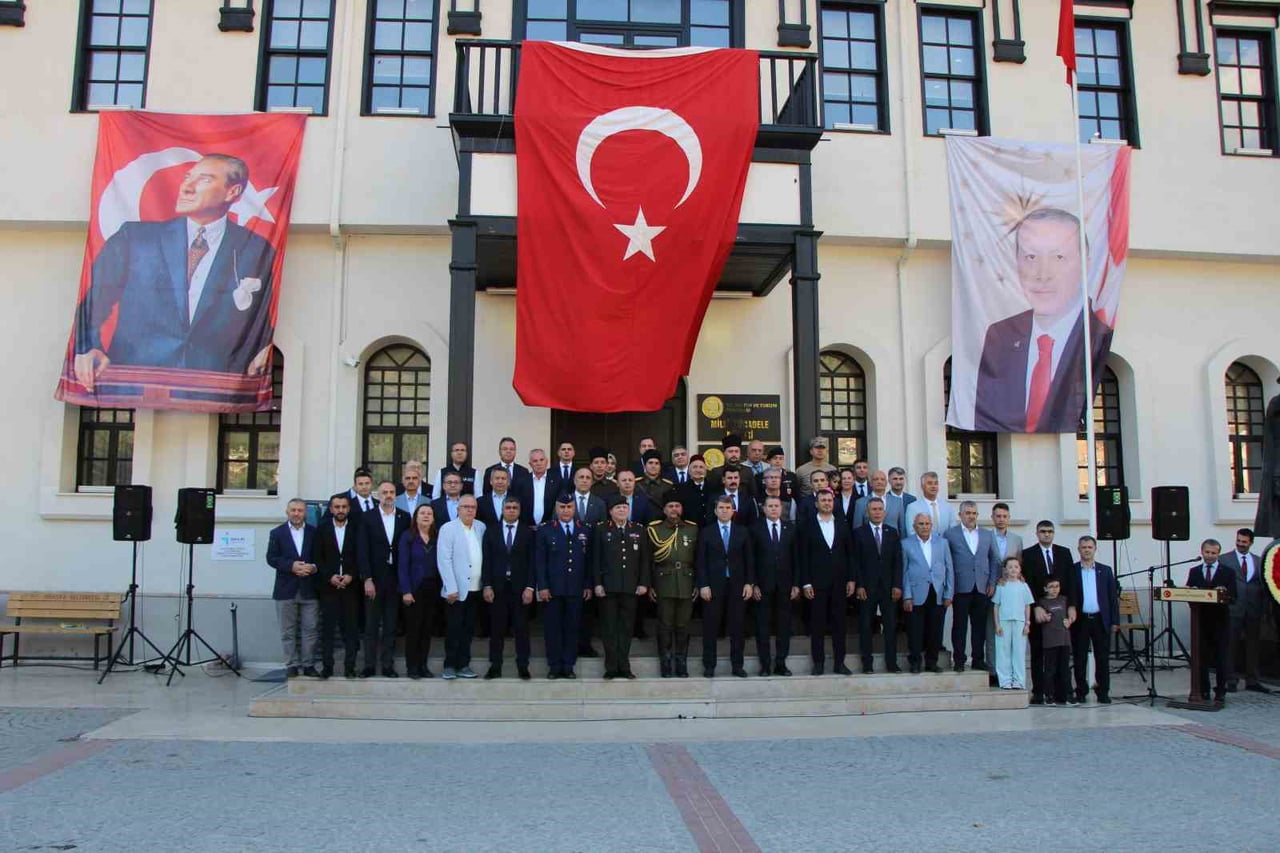 AMASYA'DA MİLLİ MÜCADELE'NİN BAĞIMSIZLIK ATEŞİNİN YAKILDIĞI AMASYA TAMİMİ'NİN İLAN EDİLİŞİNİN 107....
