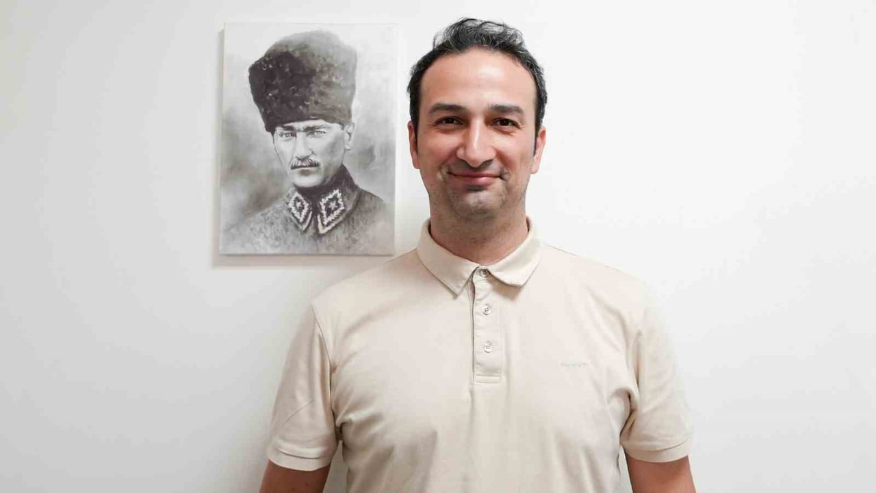 AMELİYAT SONRASI SÜRECİN TİTİZLİKLE TAKİP EDİLDİĞİNİ BELİRTEN DOÇ. DR. KARAŞİN, "BİR YILLIK TAKİP...