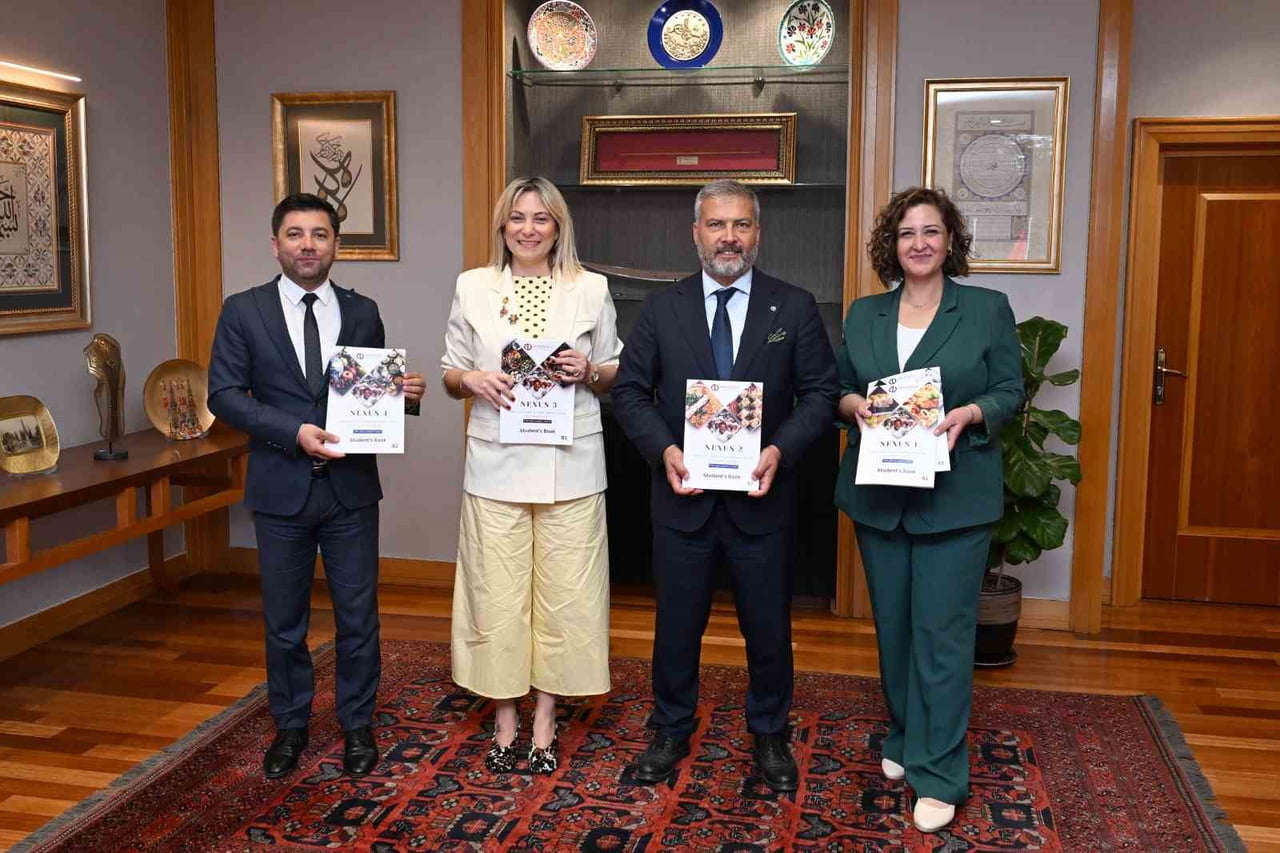 ANADOLU ÜNİVERSİTESİ YAYINLARI TARAFINDAN YAYIMLANAN "NEXUS: GASTRONOMİ VE MUTFAK SANATLARI İÇİN...