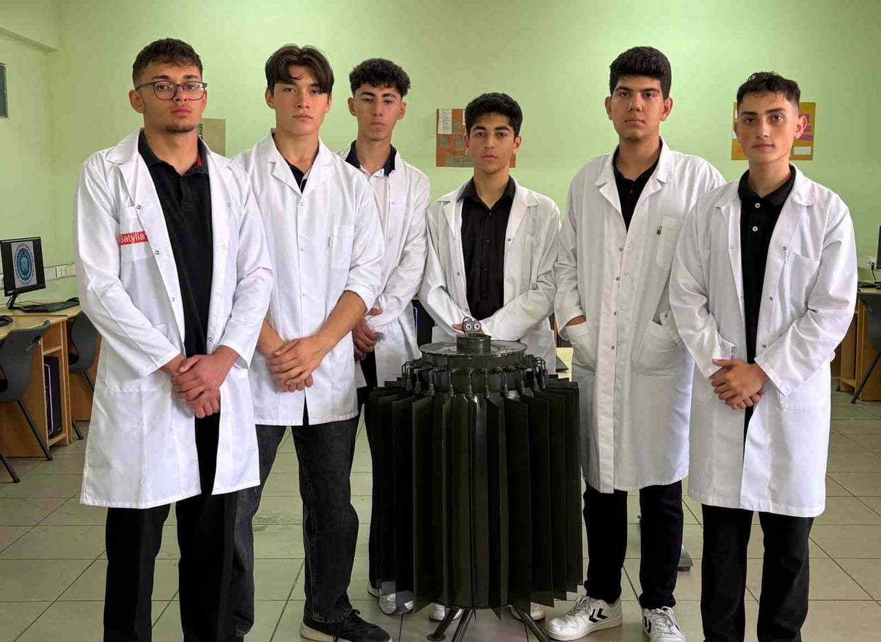 ANKARA'DA ‘SERHAT RADAR' PROJESİNDEN ESİNLENEN LİSE ÖĞRENCİLERİ, KARA SAVUNMASI İÇİN...