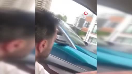 Ankara’da türkücü İsmail Altunsaray, trafikte tartıştığı kişinin saldırısına uğradı