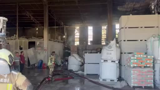 Ankara’daki fabrika yangını söndürüldü