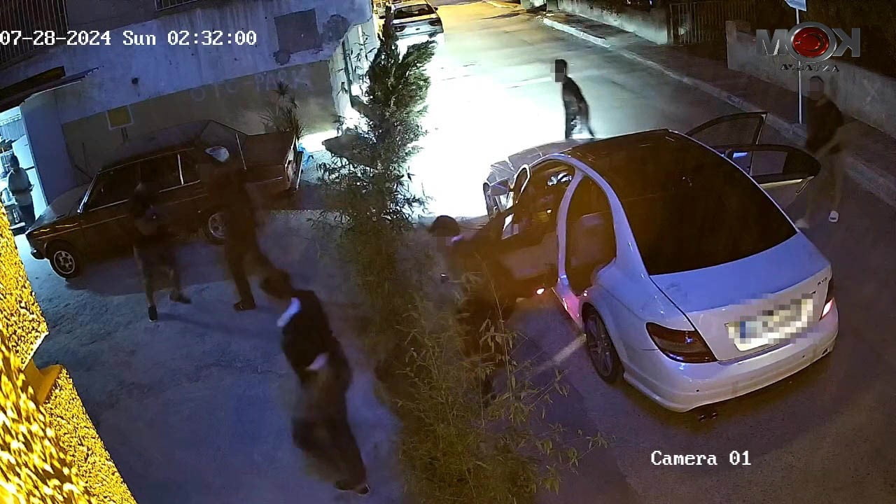 ANTALYA'DA SİLAHLI SUÇ ÖRGÜTÜNE YÖNELİK DÜZENLENEN OPERASYONDA 63 ZANLI GÖZALTINA ALINDI. SUÇTAN...