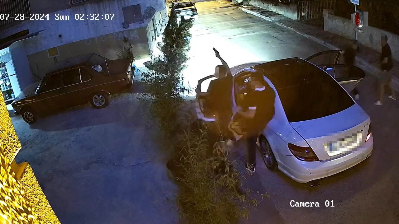 ANTALYA'DA SİLAHLI SUÇ ÖRGÜTÜNE YÖNELİK DÜZENLENEN OPERASYONDA 63 ZANLI GÖZALTINA ALINDI. SUÇTAN...